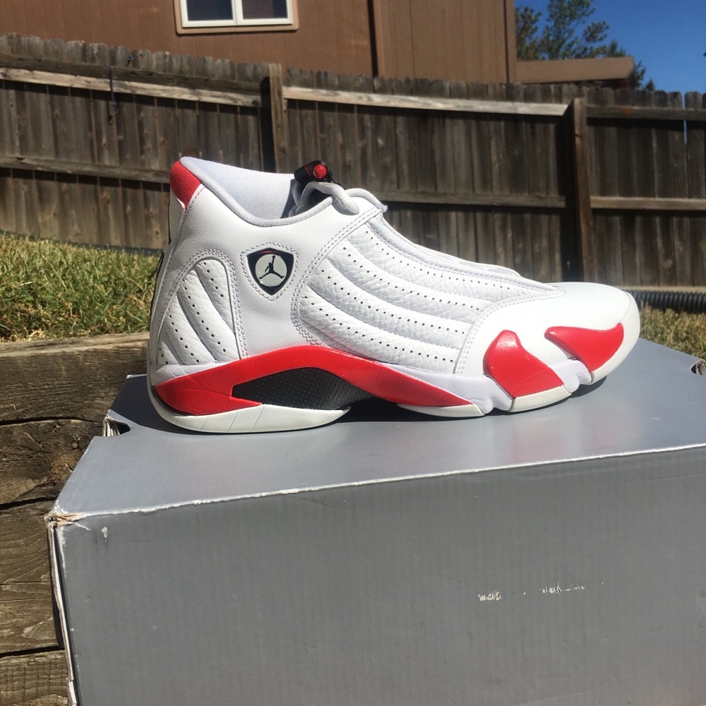 🔑Jordan 14 Candy Cane Size 9.5